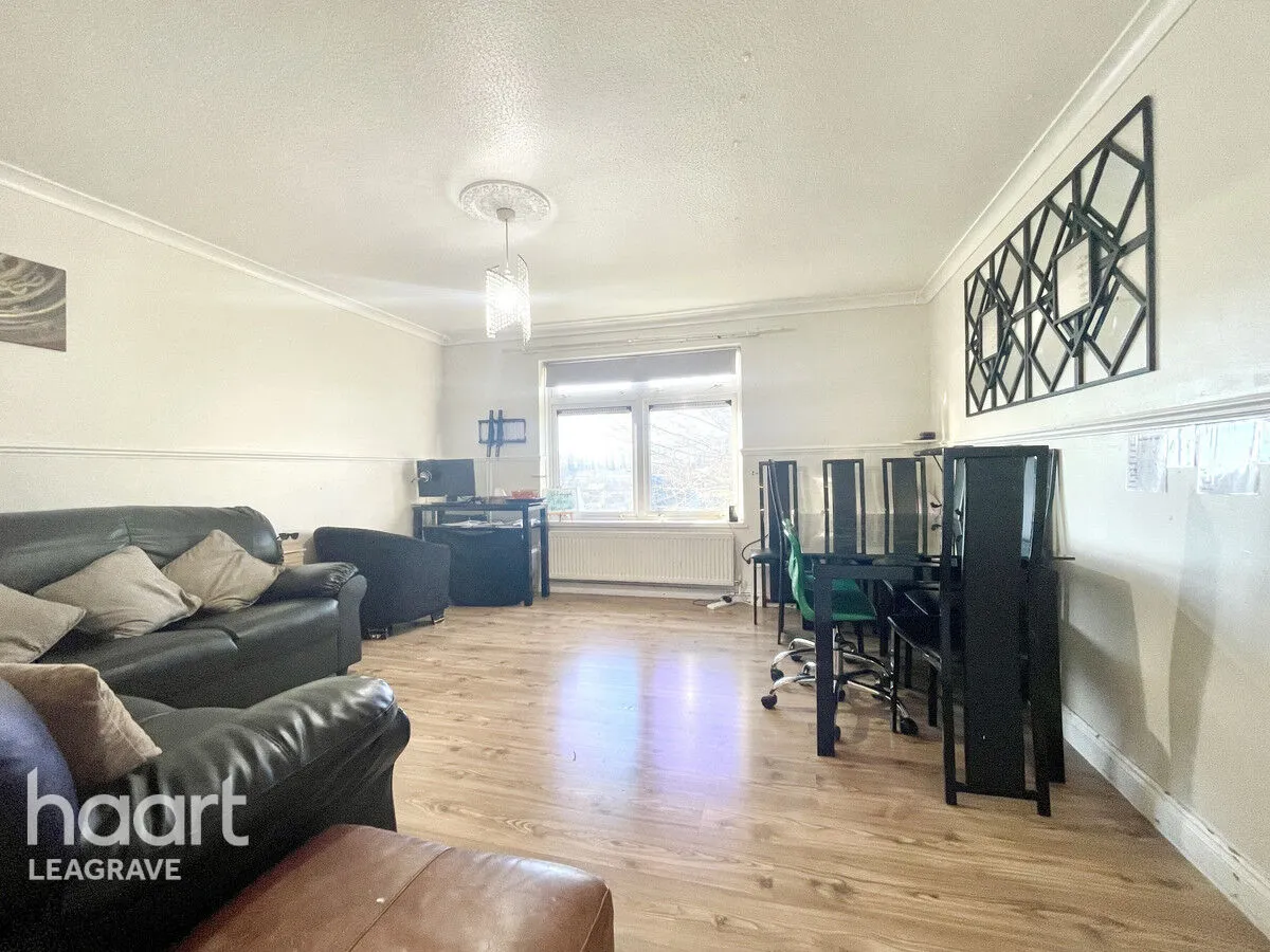 Denham Close, Luton, LU3, photo 4