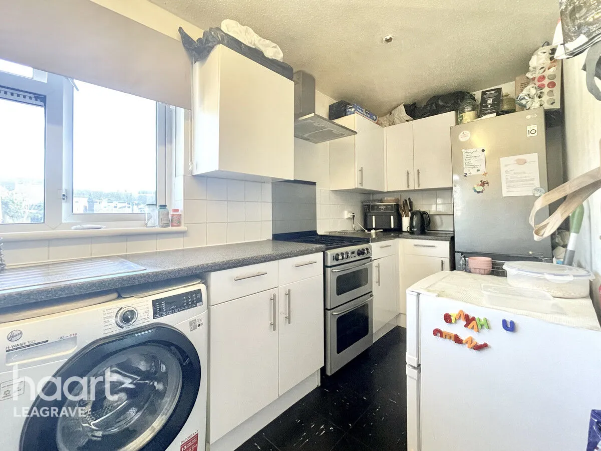 Denham Close, Luton, LU3, photo 5