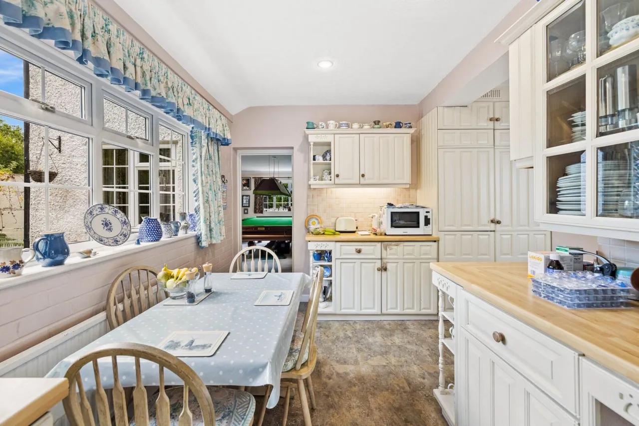 Stream Cottage Stream Park, East Grinstead, East Grinstead, RH19 1QN, photo 8