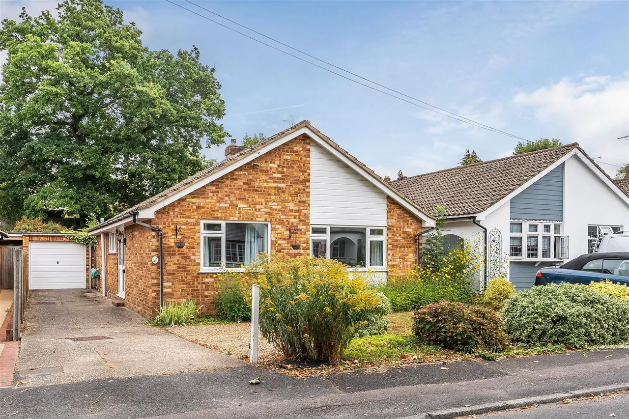 Church Road, Ashtead, KT21, photo 16