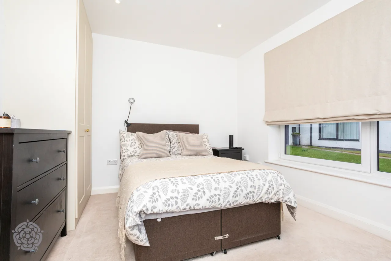Twiss Green Oaks Twiss Green Lane, Culcheth, Warrington, WA3 4AL, photo 14