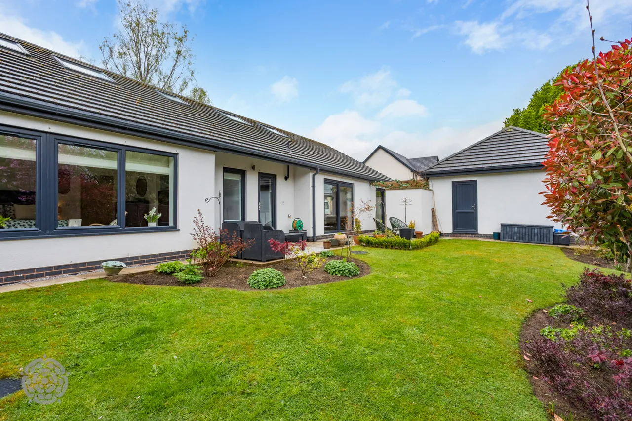 Twiss Green Oaks Twiss Green Lane, Culcheth, Warrington, WA3 4AL, photo 24