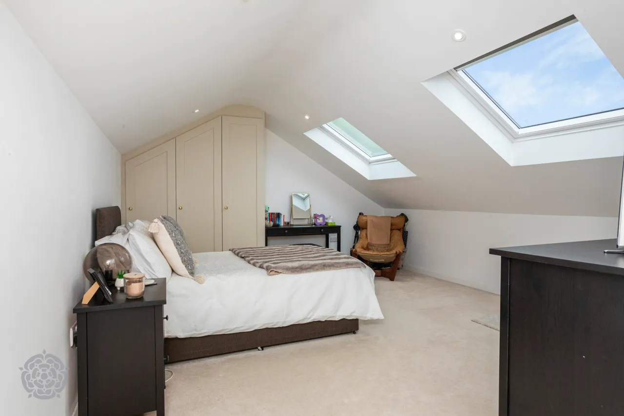 Twiss Green Oaks Twiss Green Lane, Culcheth, Warrington, WA3 4AL, photo 17