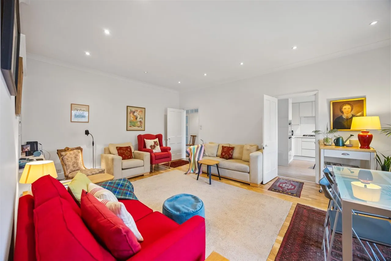 Lyndhurst Road, London NW3 5PX, photo 7