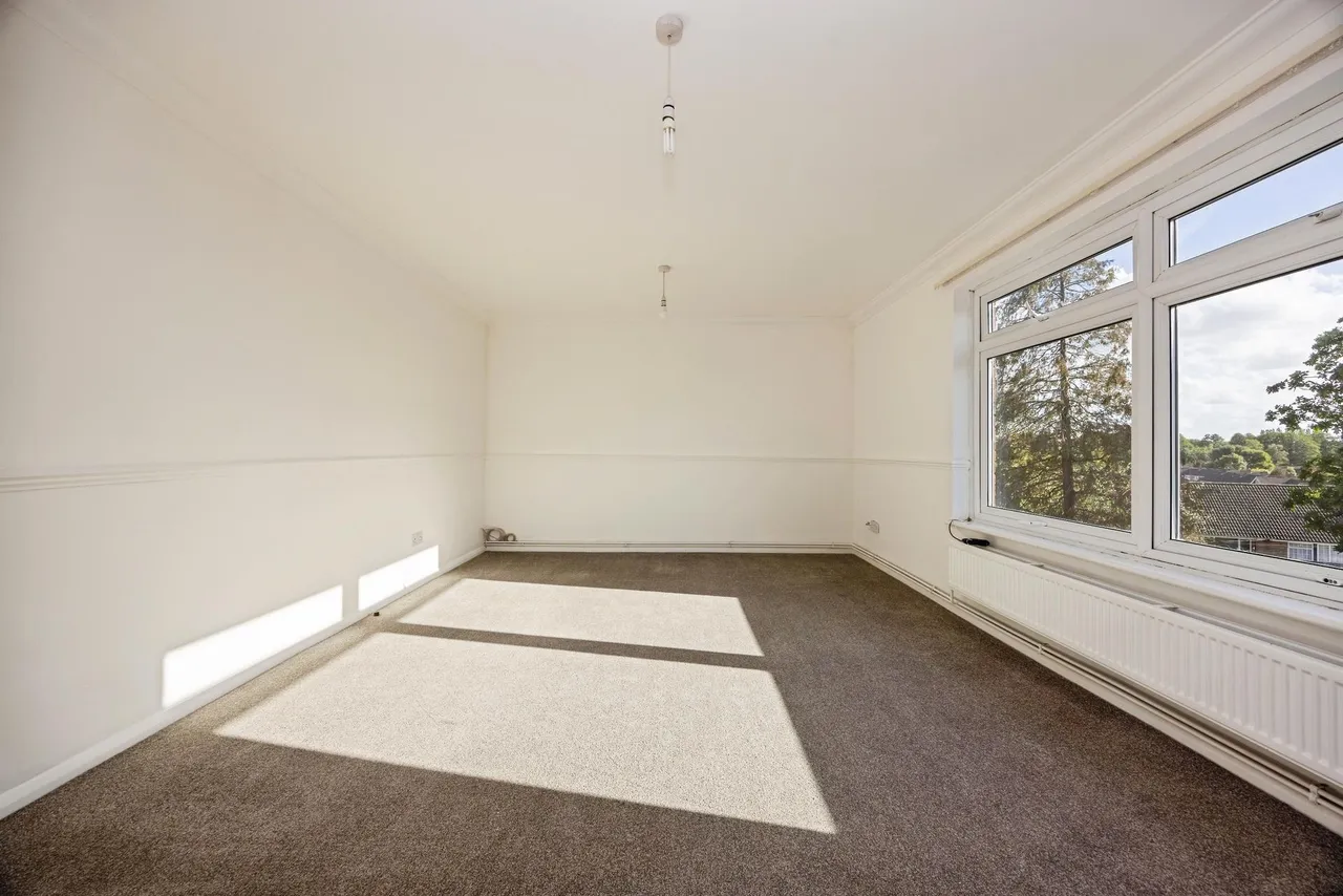 Church Road, GU16, photo 7