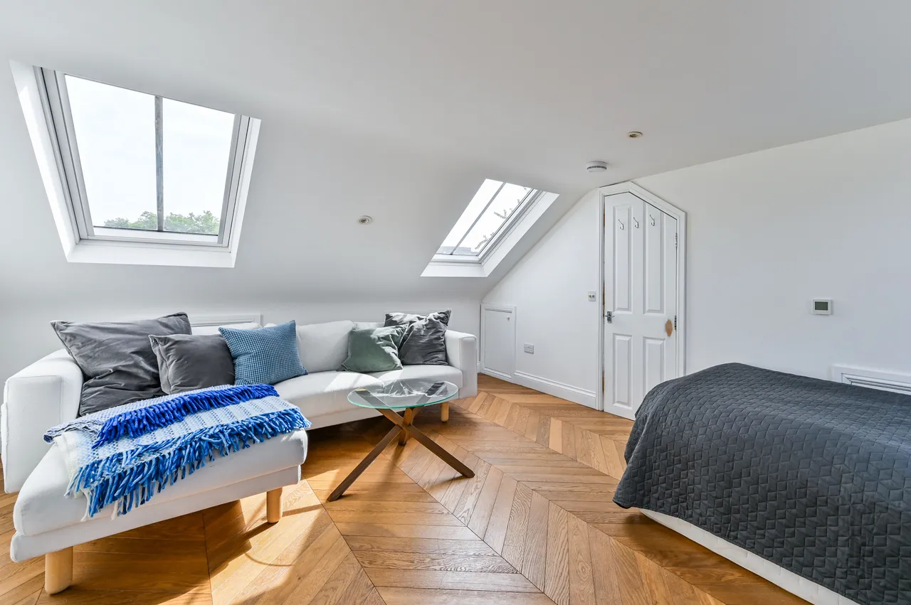 148 Widdenham Road, London, photo 9