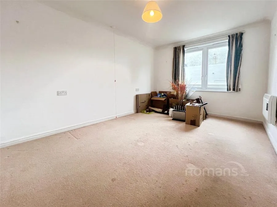 Windsor Way, Aldershot, GU11, photo 16