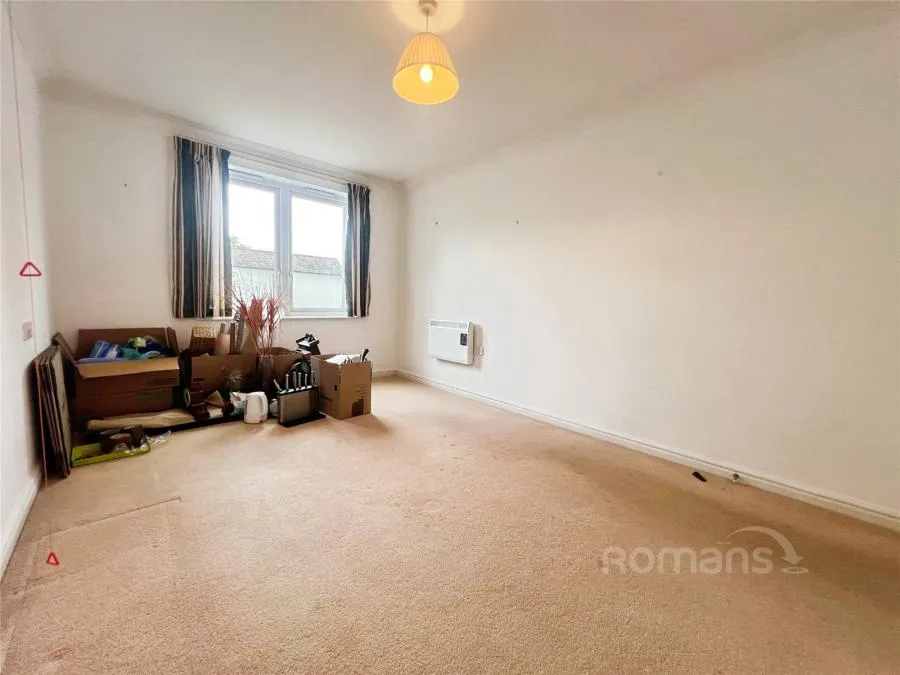 Windsor Way, Aldershot, GU11, photo 12