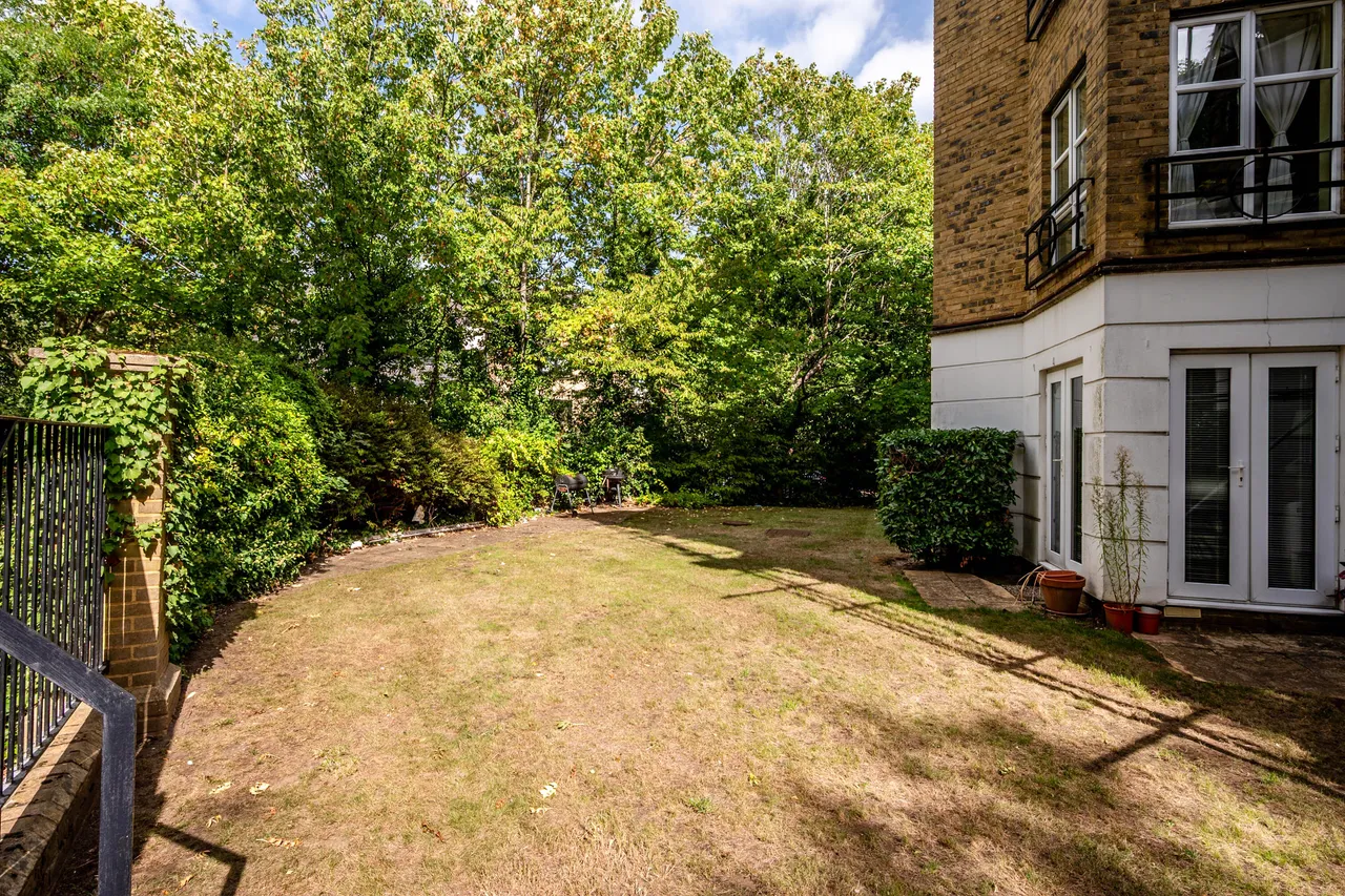 London, SW18, photo 10