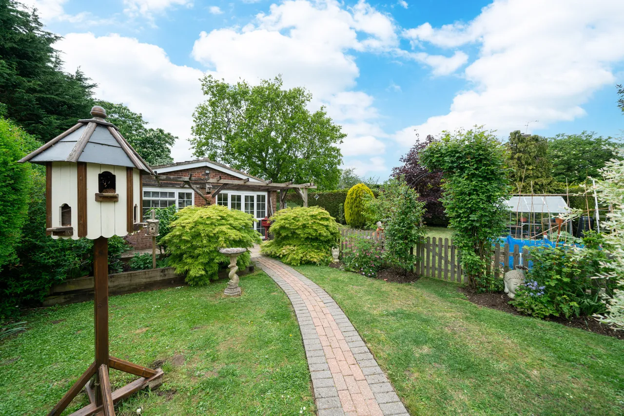 North Marston Lane, Whitchurch, Aylesbury, photo 4