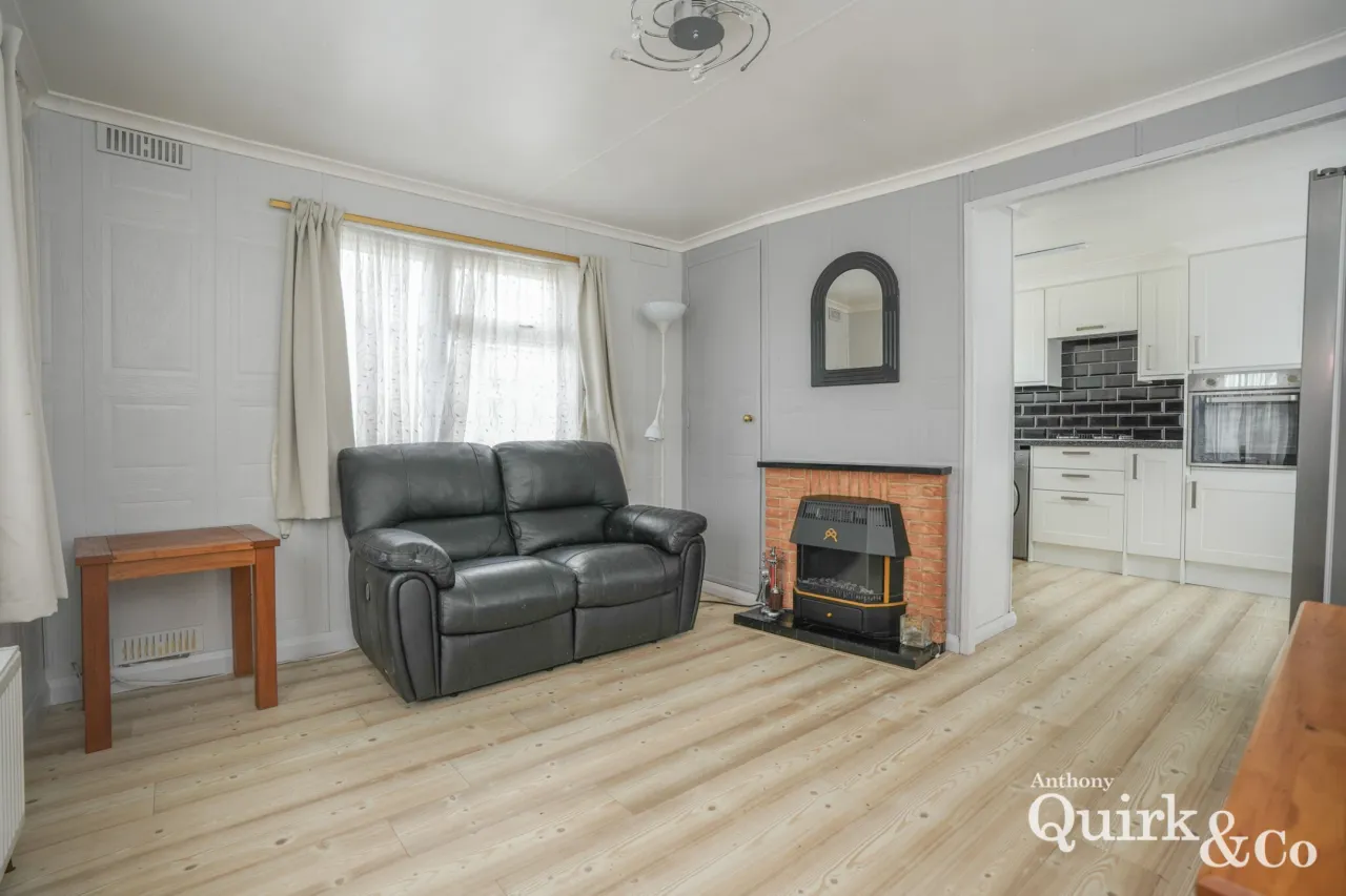 Creek Road, Canvey Island, SS8, photo 5