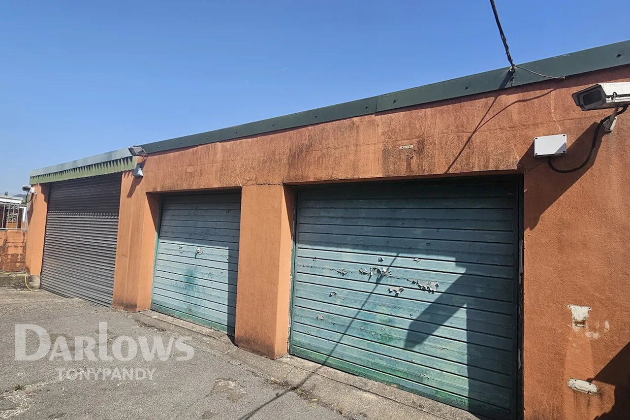 Eirw Road, Porth, CF39, photo 18