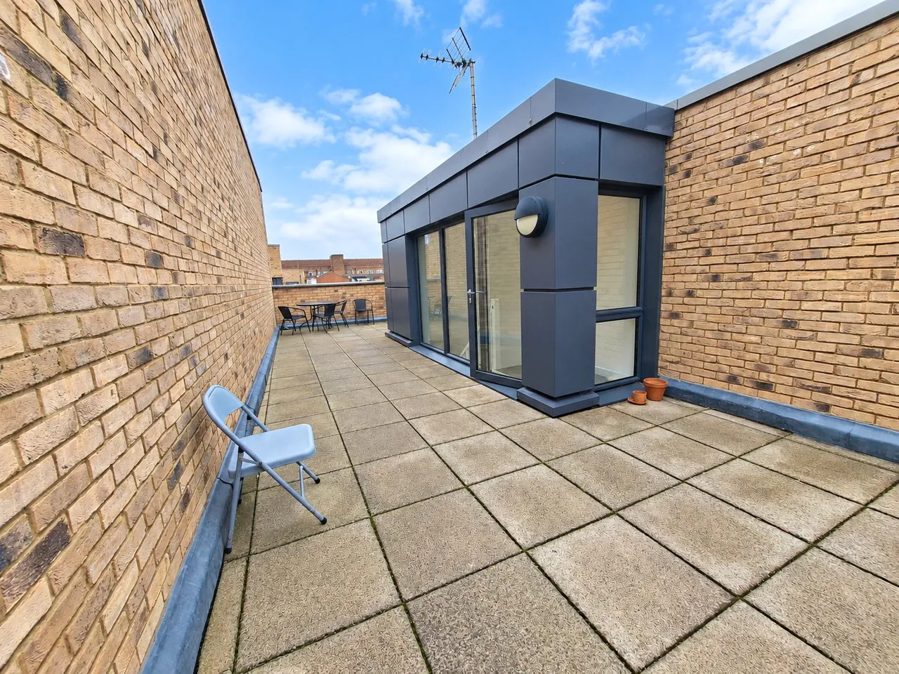 Horsnell Close, London, SE5, photo 13