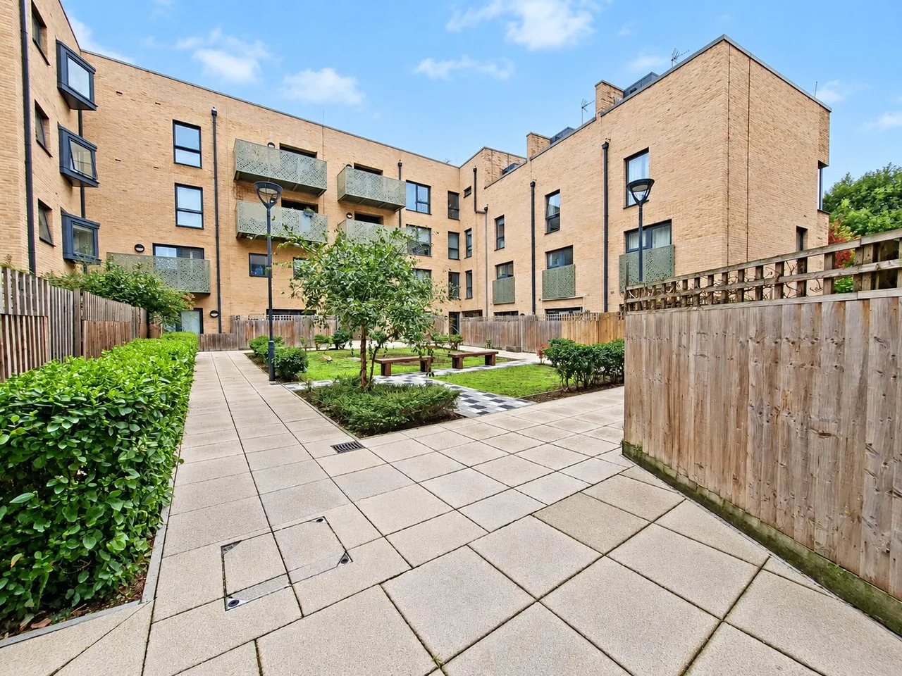Horsnell Close, London, SE5, photo 17