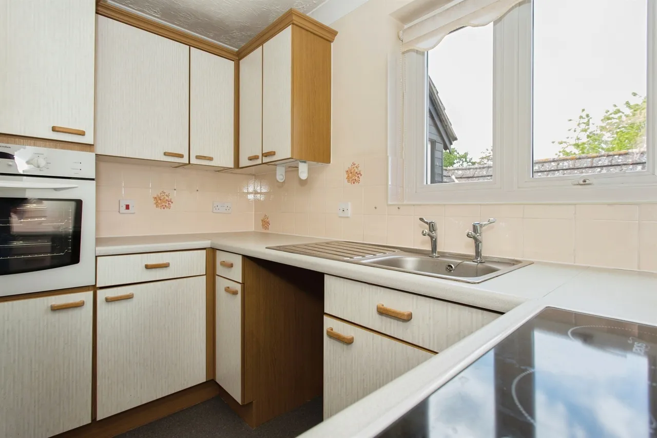Haig Court, Cambridge, CB4, photo 8