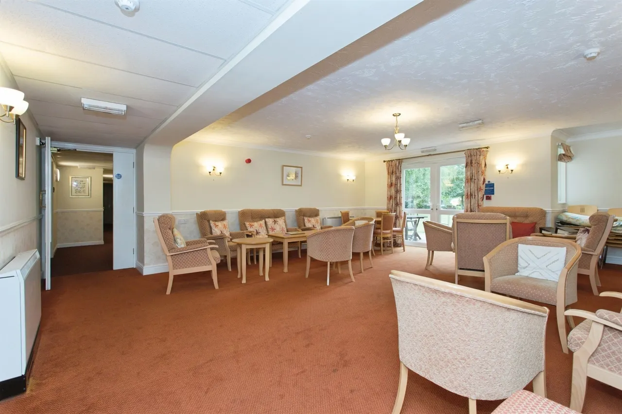 Haig Court, Cambridge, CB4, photo 14