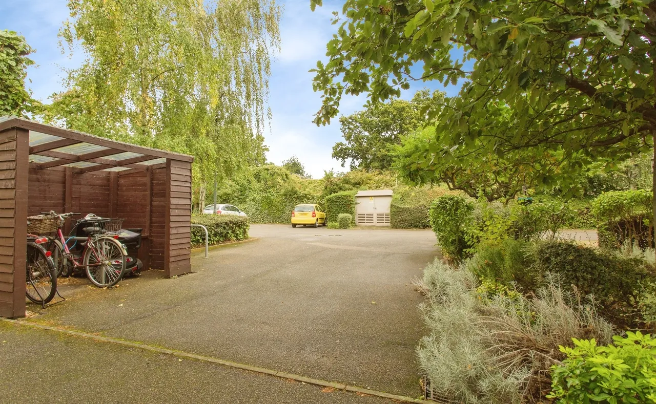 Haig Court, Cambridge, CB4, photo 15