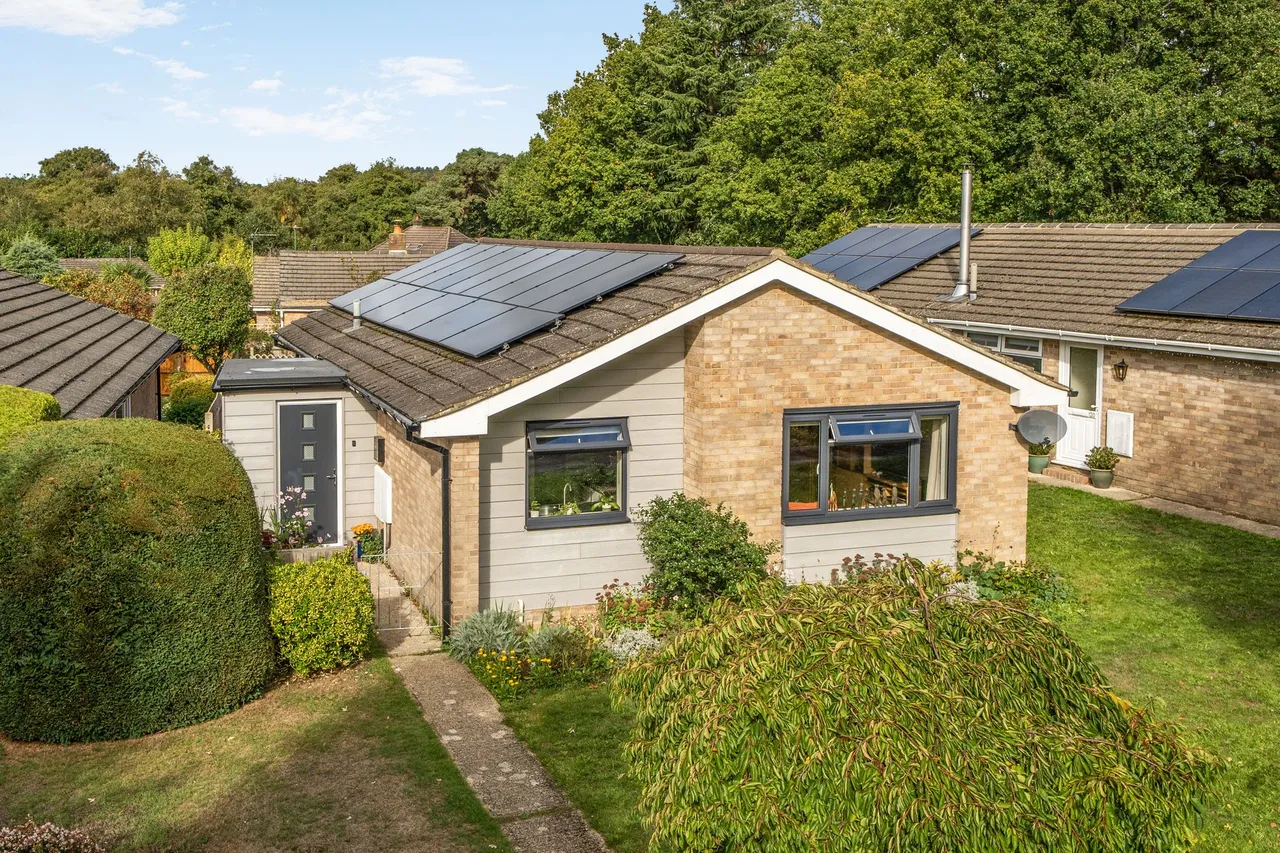2 bed property for sale, The Fairway, Midhurst, GU29