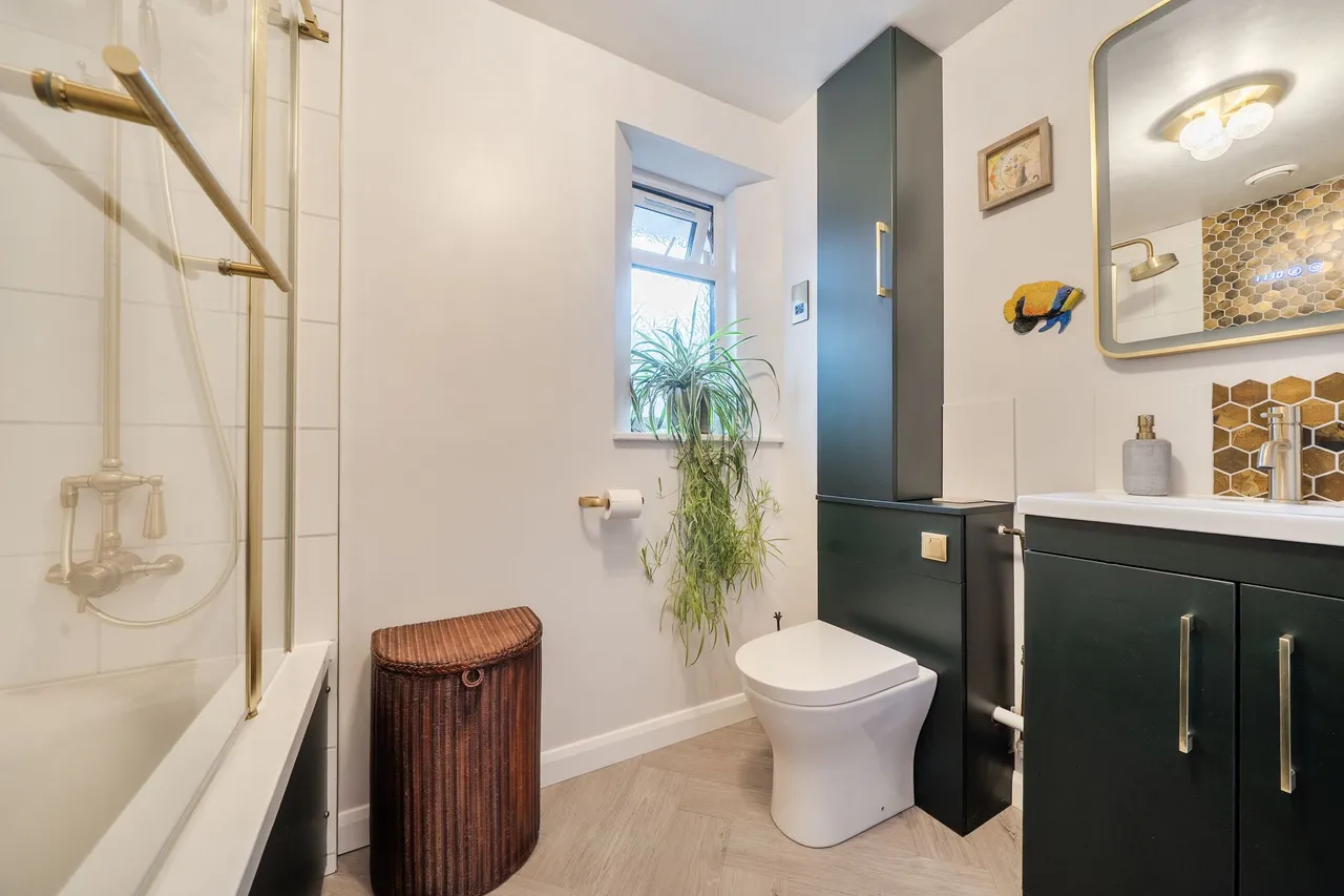The Fairway, Midhurst, GU29, photo 9