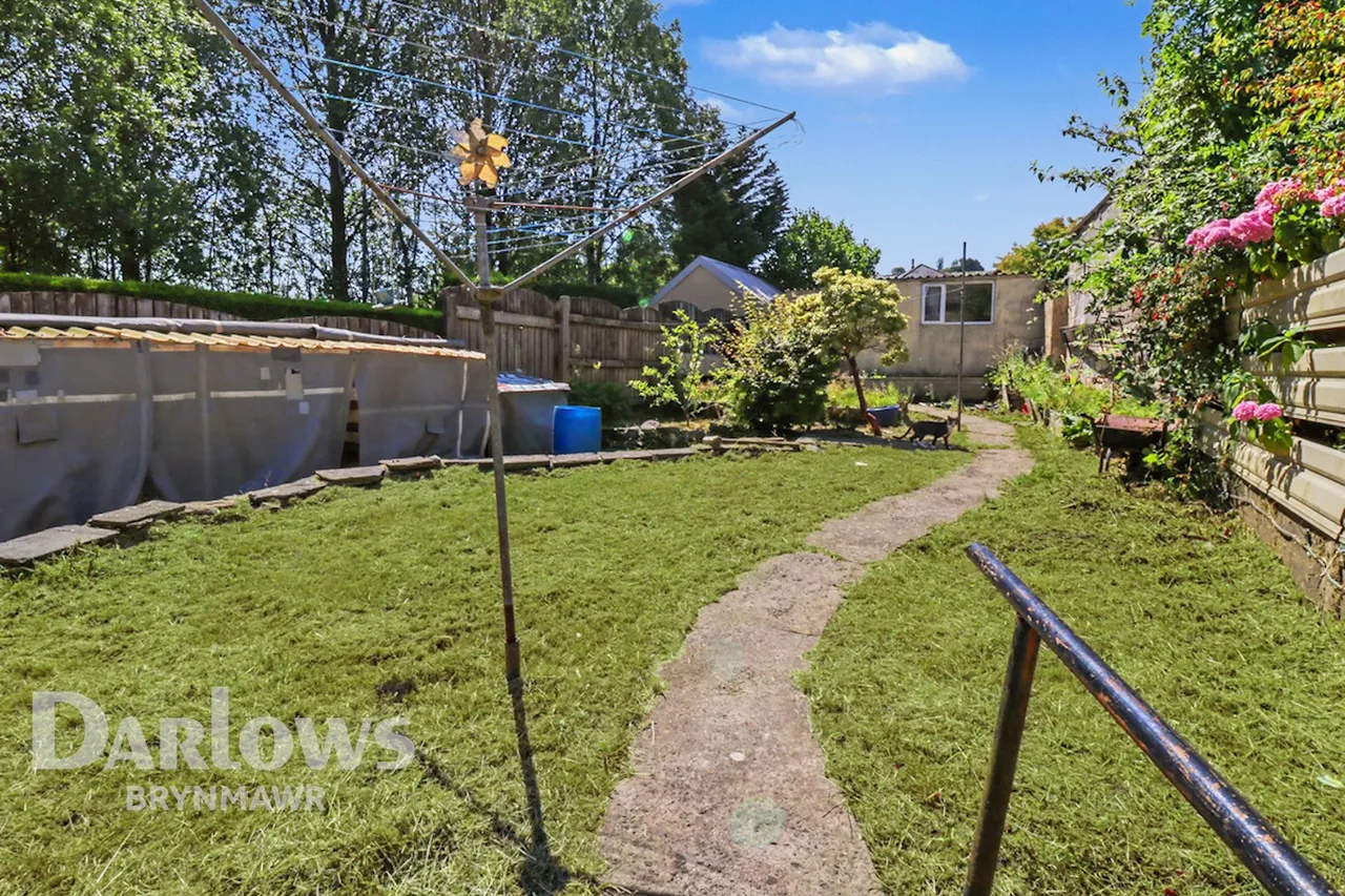Tredegar Road, Ebbw Vale, photo 19