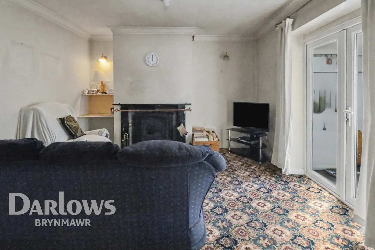 Tredegar Road, Ebbw Vale, photo 4