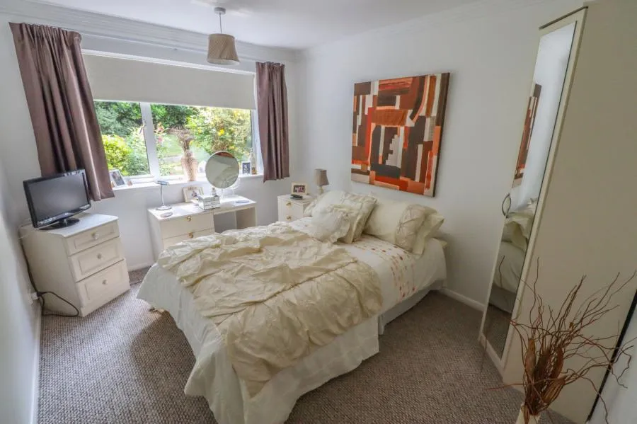 Youngwoods Copse, Alverstone Garden Village, PO36, photo 10