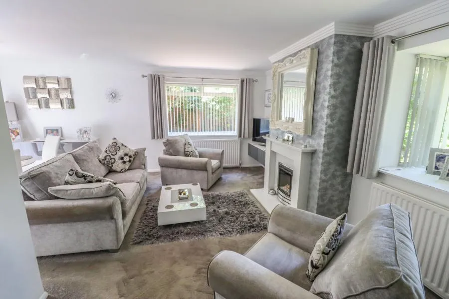 Youngwoods Copse, Alverstone Garden Village, PO36, photo 7