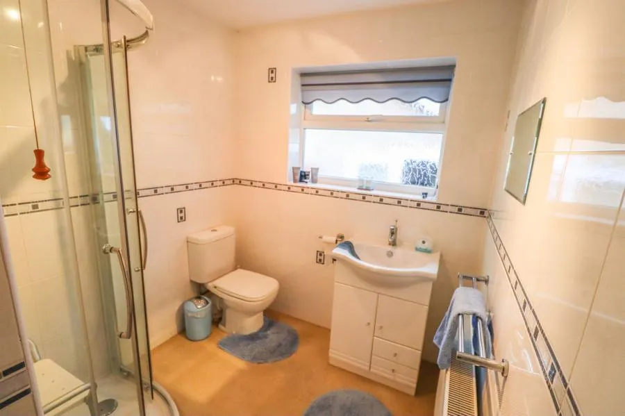 Youngwoods Copse, Alverstone Garden Village, PO36, photo 9
