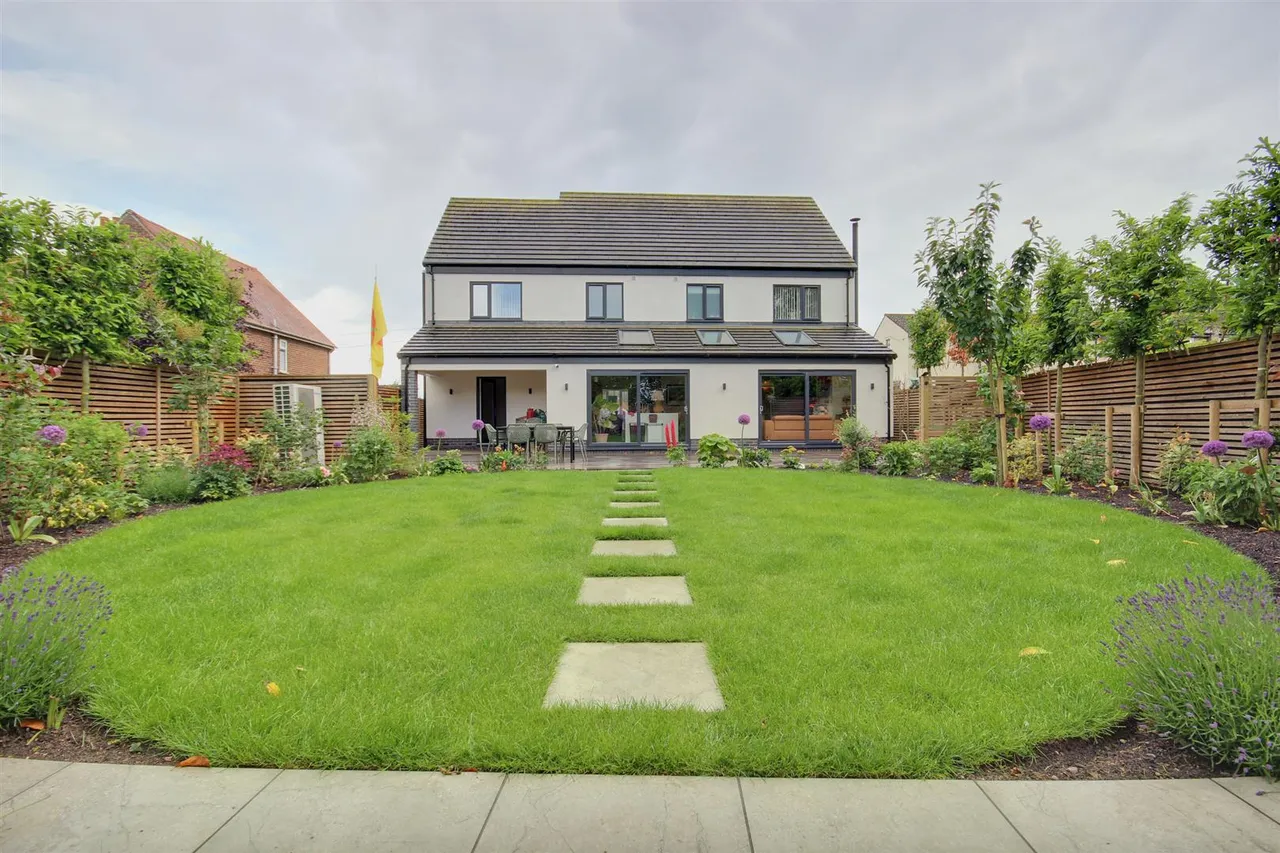 West End, Bainton, Driffield, photo 29