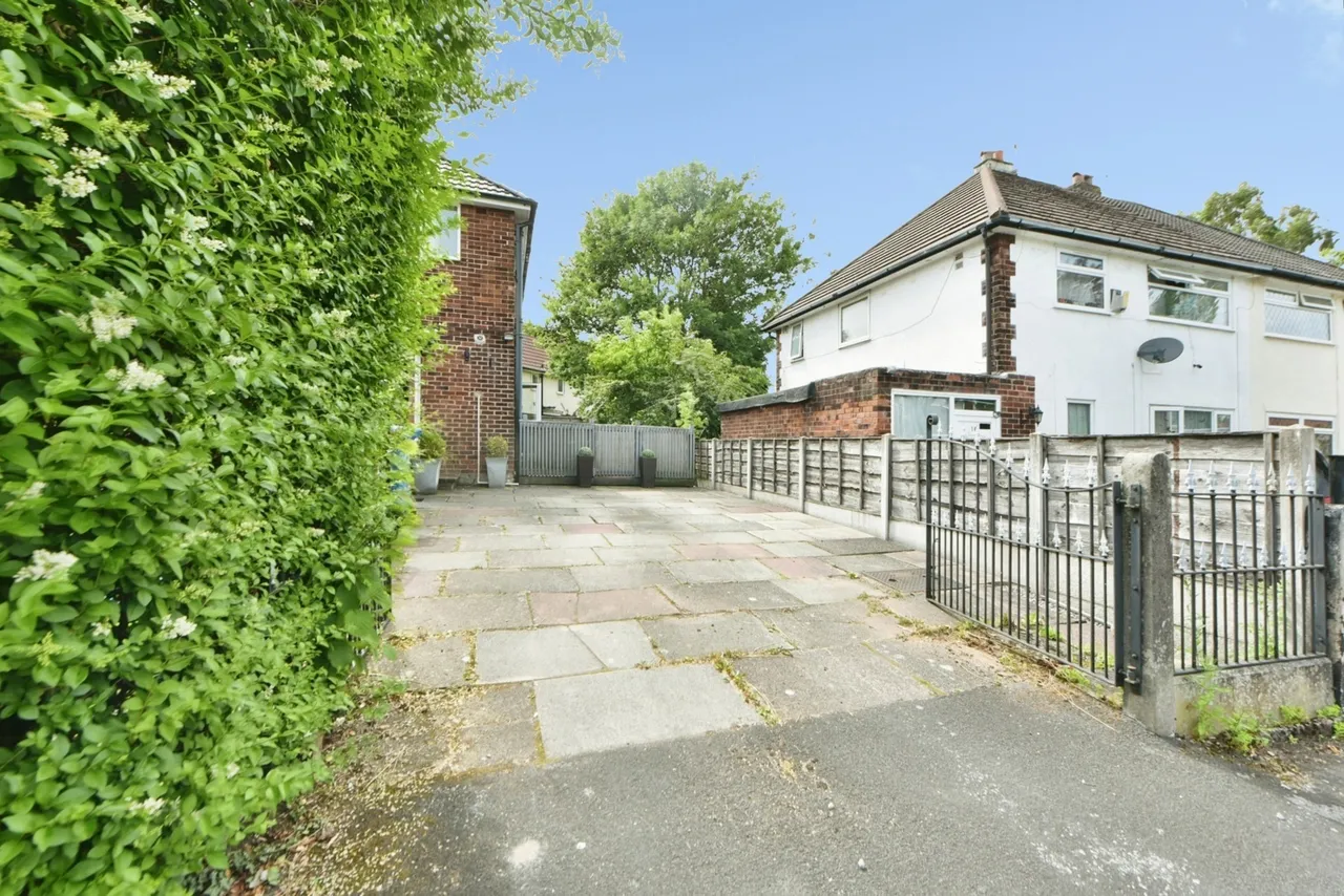 Woodstock Road, Woodley, Stockport, Greater Manchester, SK6, photo 22
