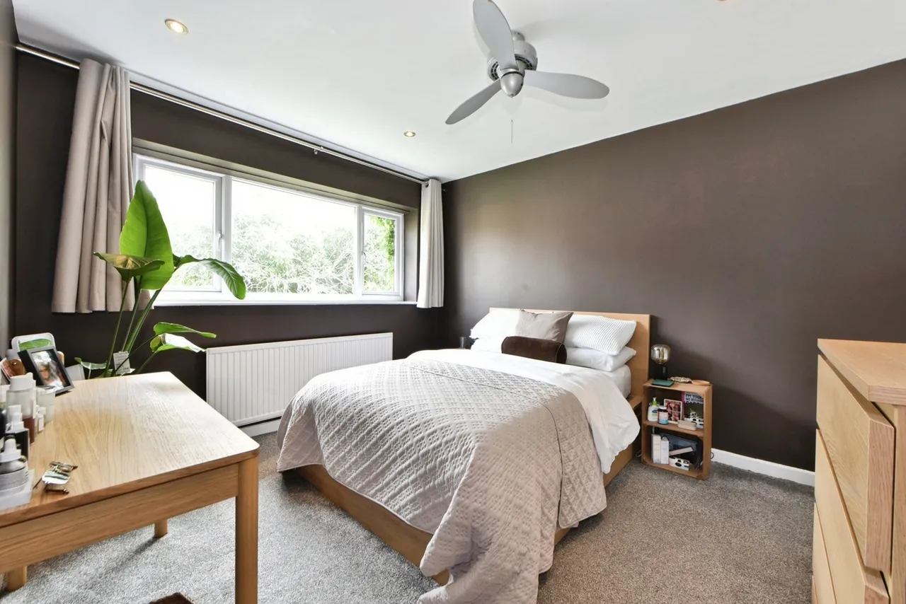 Woodstock Road, Woodley, Stockport, Greater Manchester, SK6, photo 9