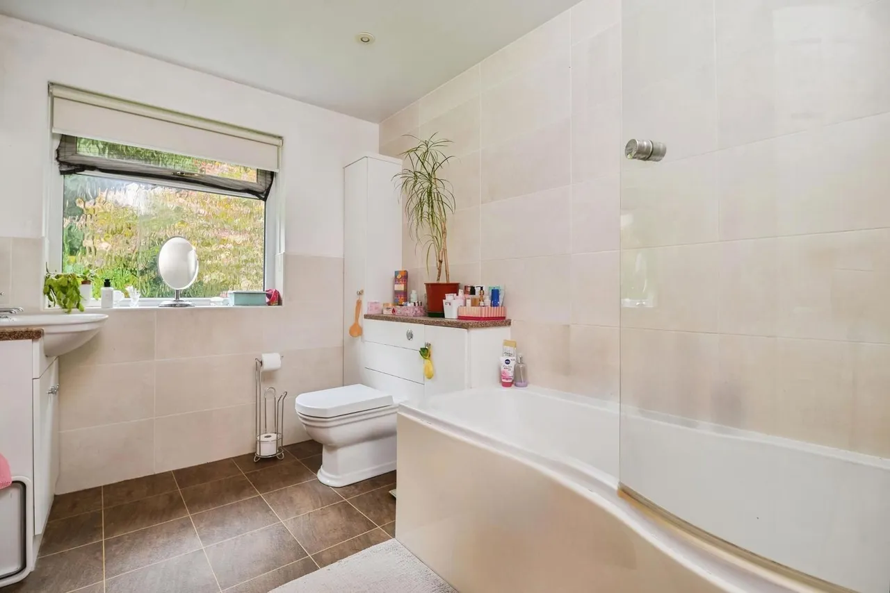 Levenside, Hutton Rudby, TS15, photo 12