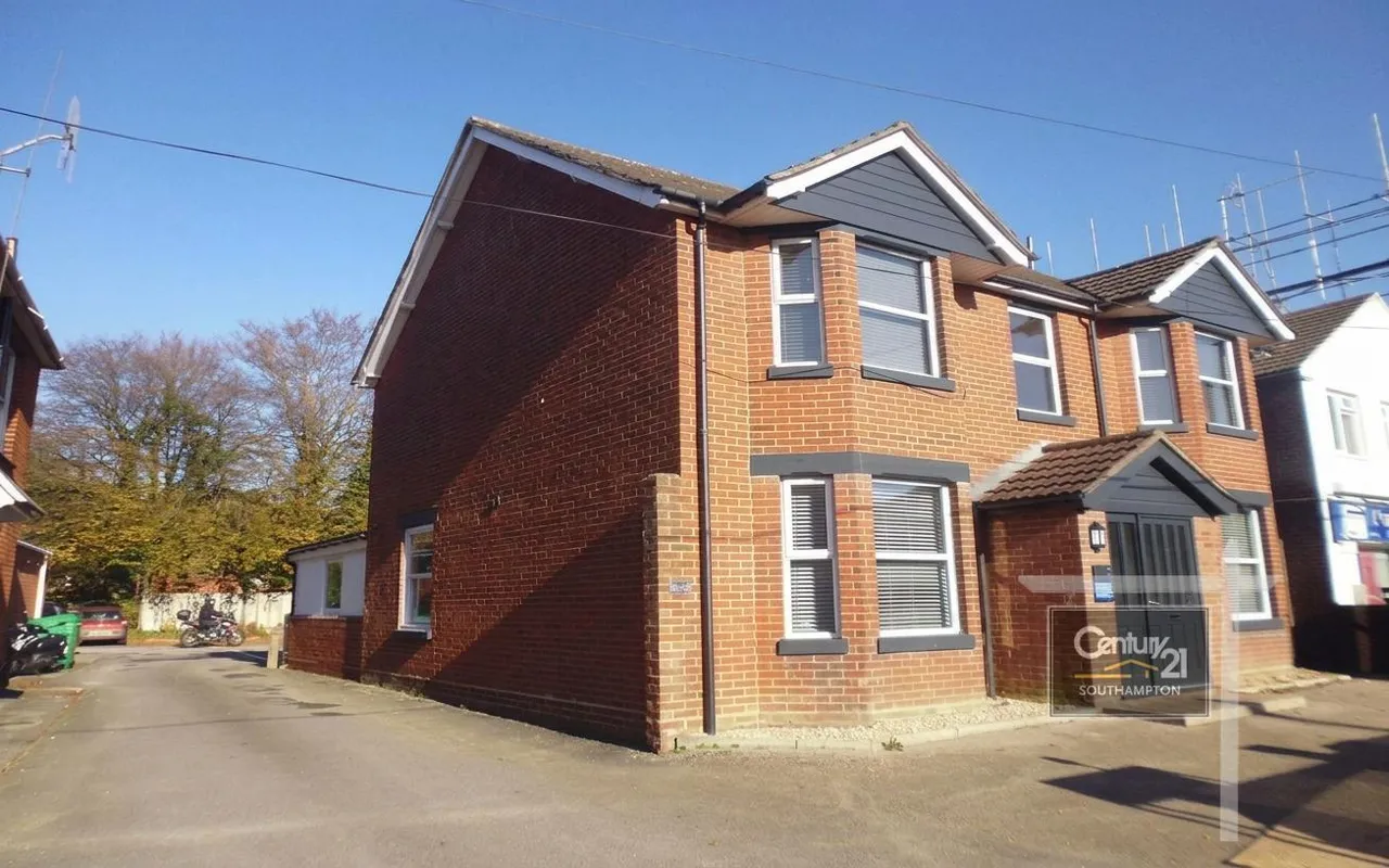 Leigh Road, Eastleigh, SO50, photo 2
