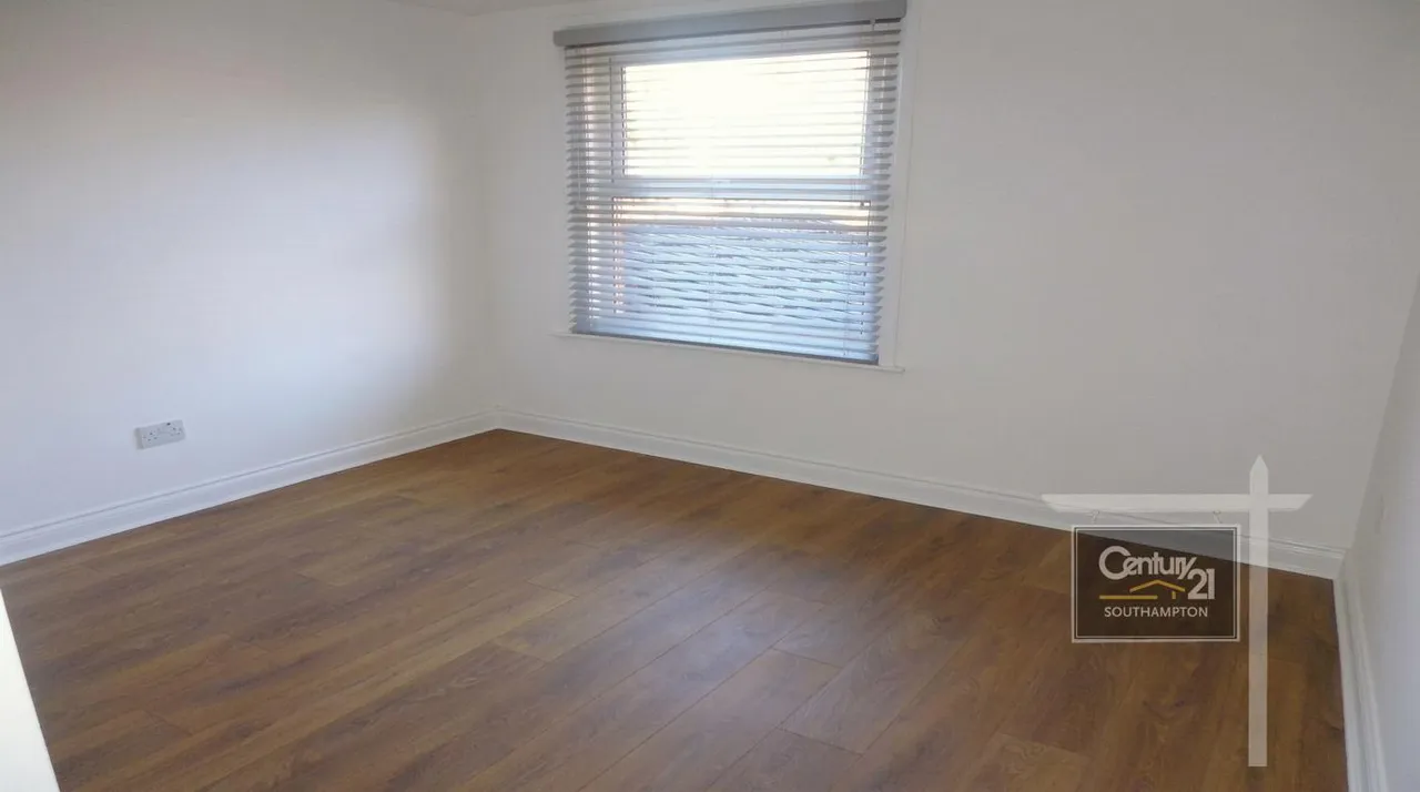 Leigh Road, Eastleigh, SO50, photo 5