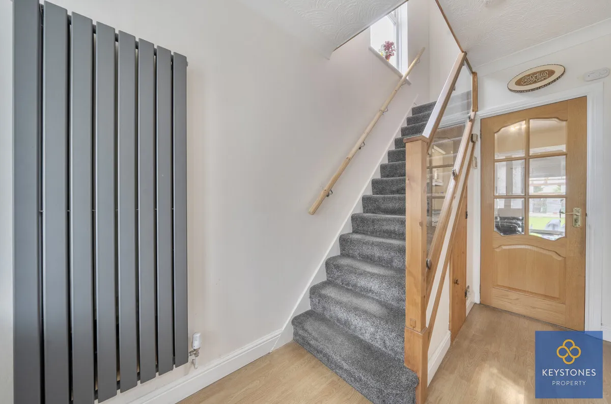 Hainault Road, Romford, RM5 3AP, photo 11
