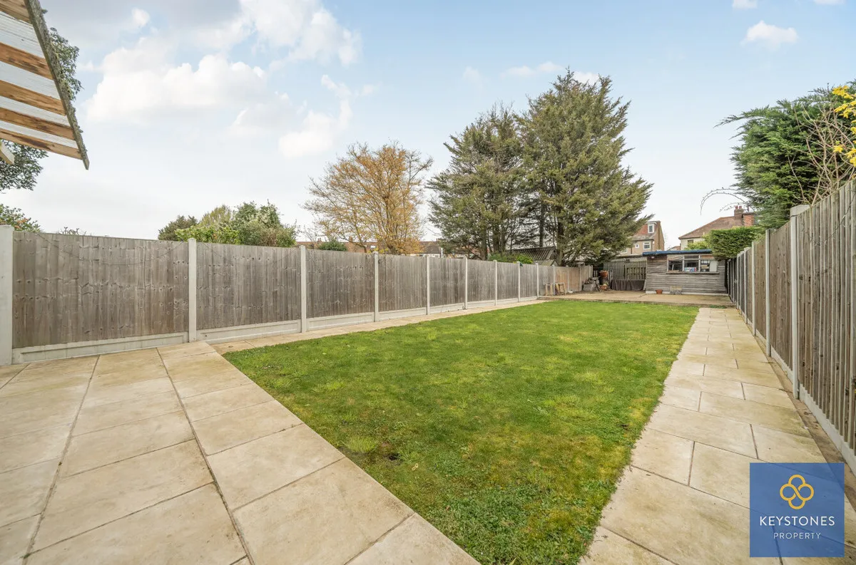 Hainault Road, Romford, RM5 3AP, photo 21