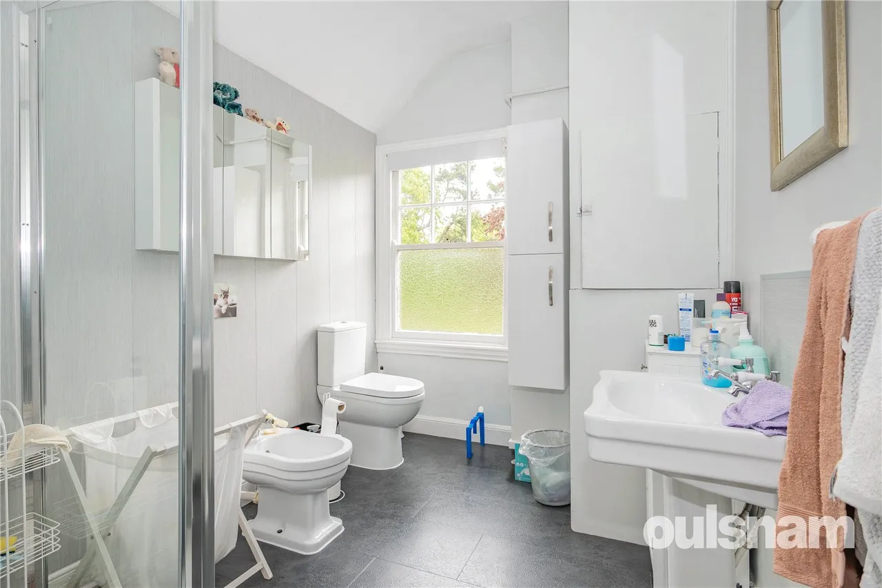 Selly Oak Road, Bournville, Birmingham, West Midlands, B30 1LR, photo 13