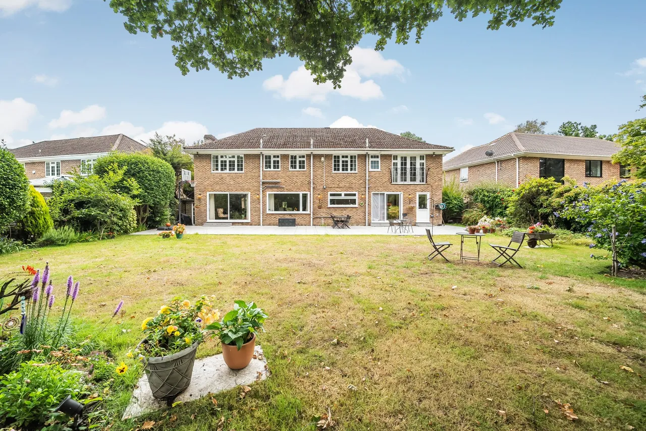 Birch Grove, Pyrford, GU22, photo 17