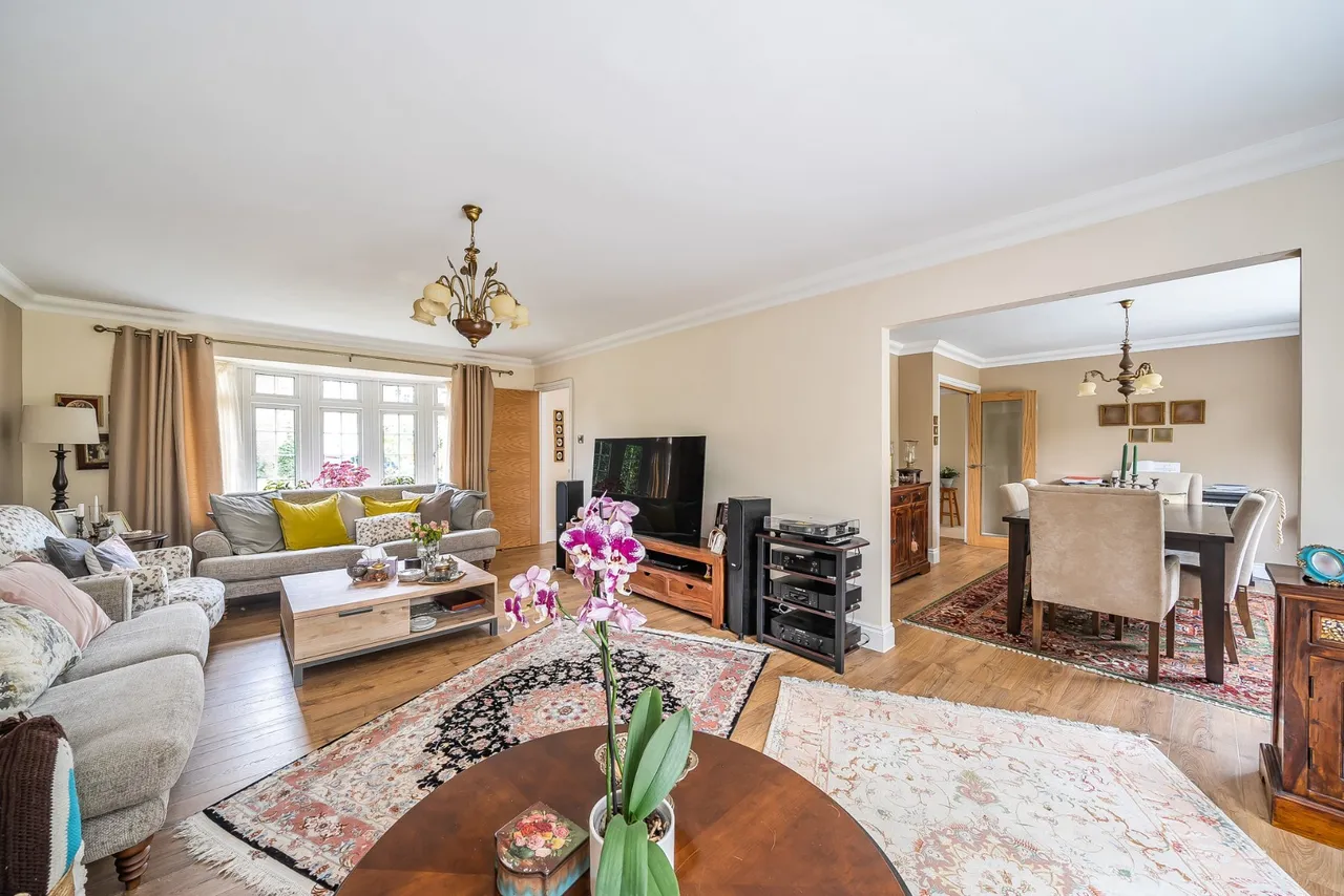 Birch Grove, Pyrford, GU22, photo 2