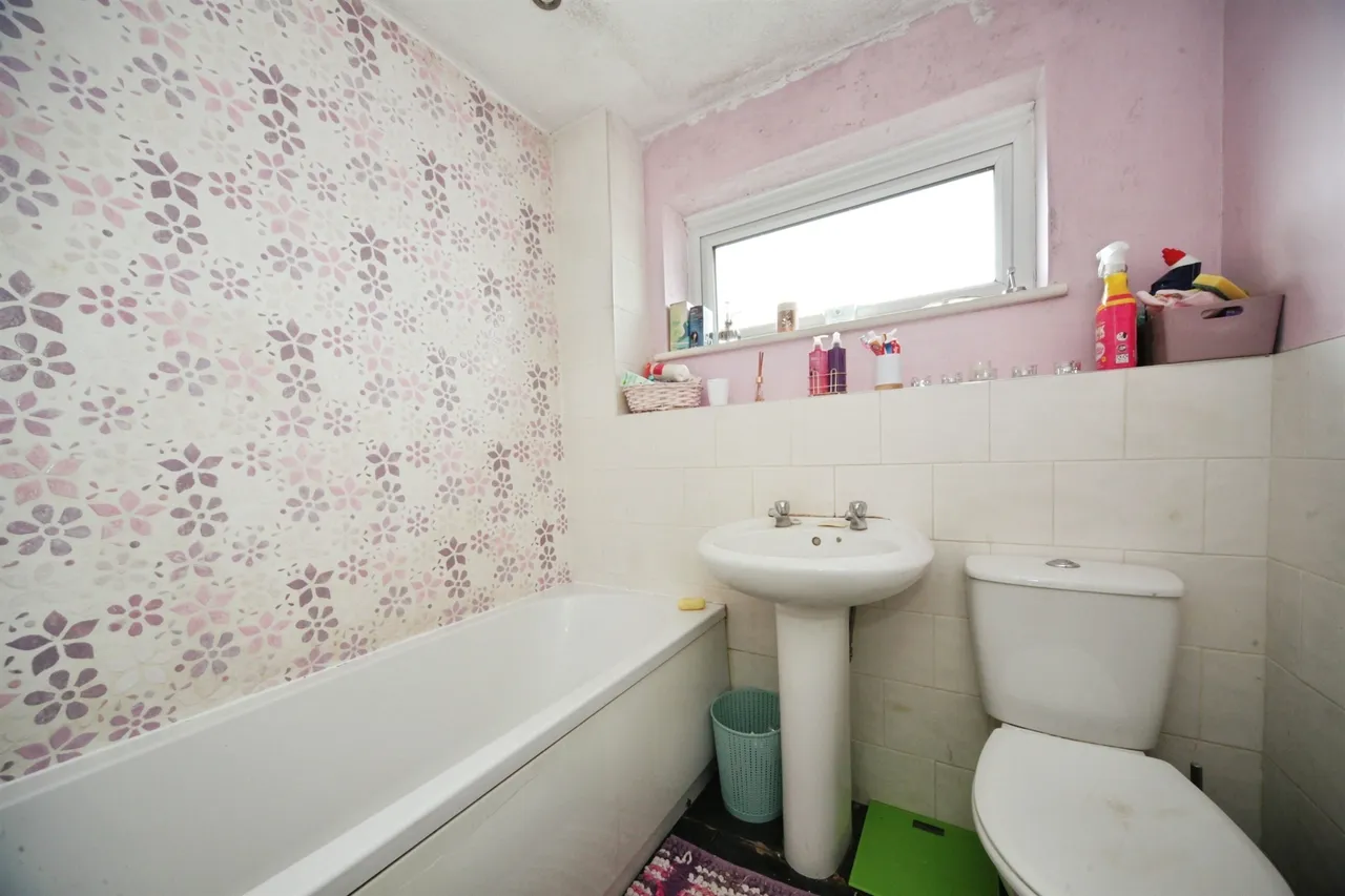 Boxted Close, Luton, LU4, photo 3