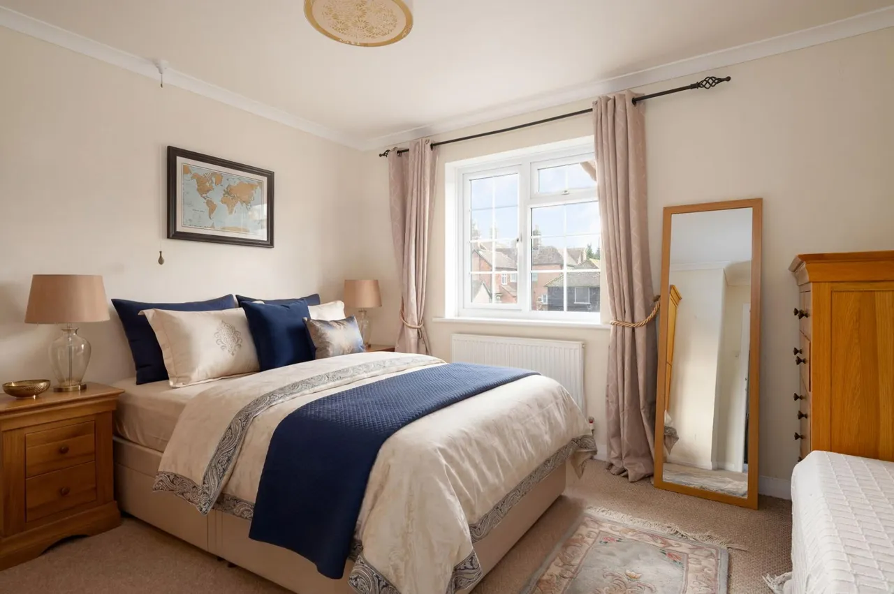 Manor Place, Newbury, RG14, photo 7