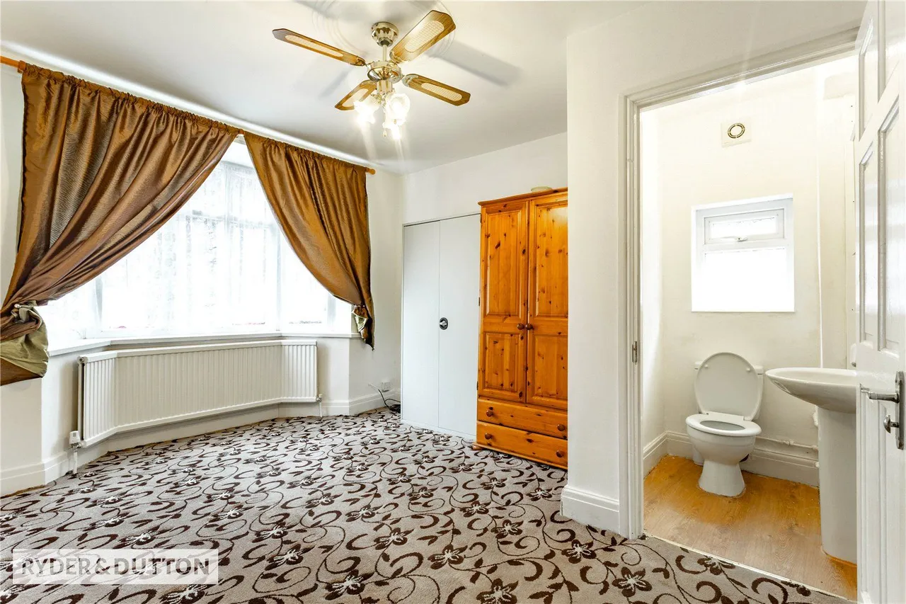 Worsley Avenue, Moston, M40, photo 8