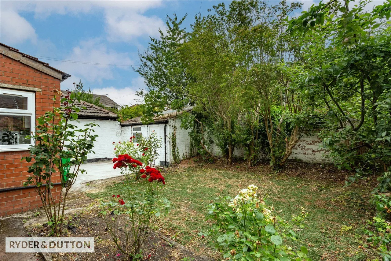 Worsley Avenue, Moston, M40, photo 10
