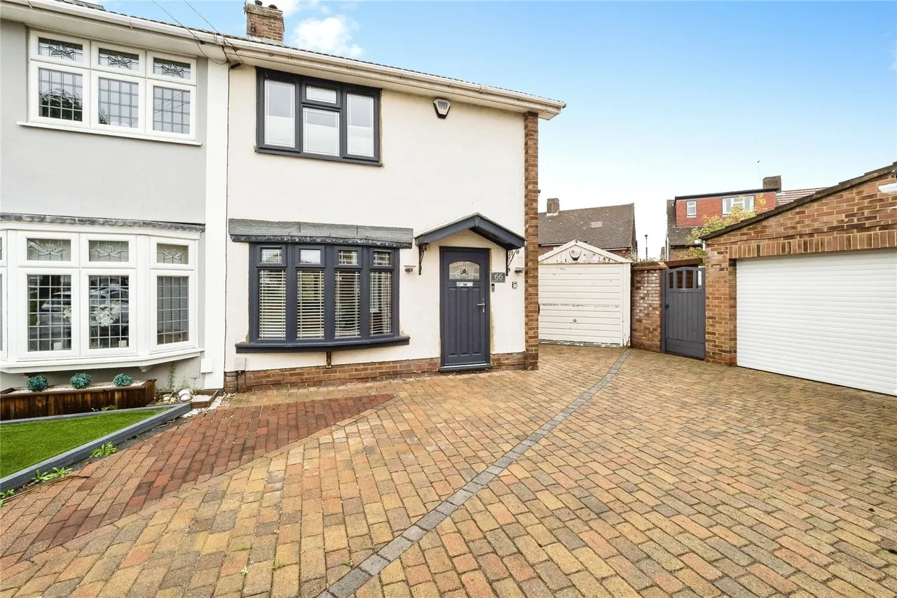 Stephen Avenue, Rainham, RM13, photo 18
