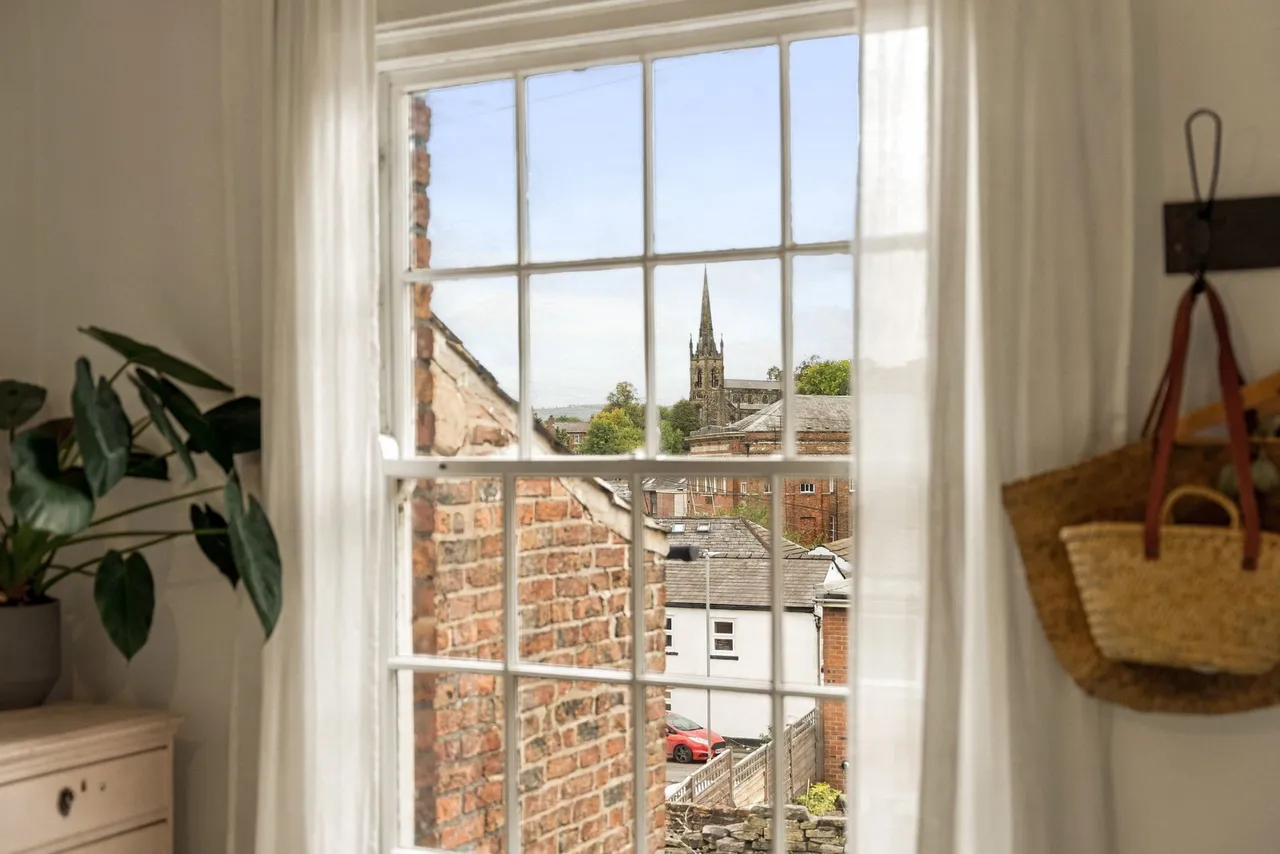 Lord Street, Macclesfield, photo 15