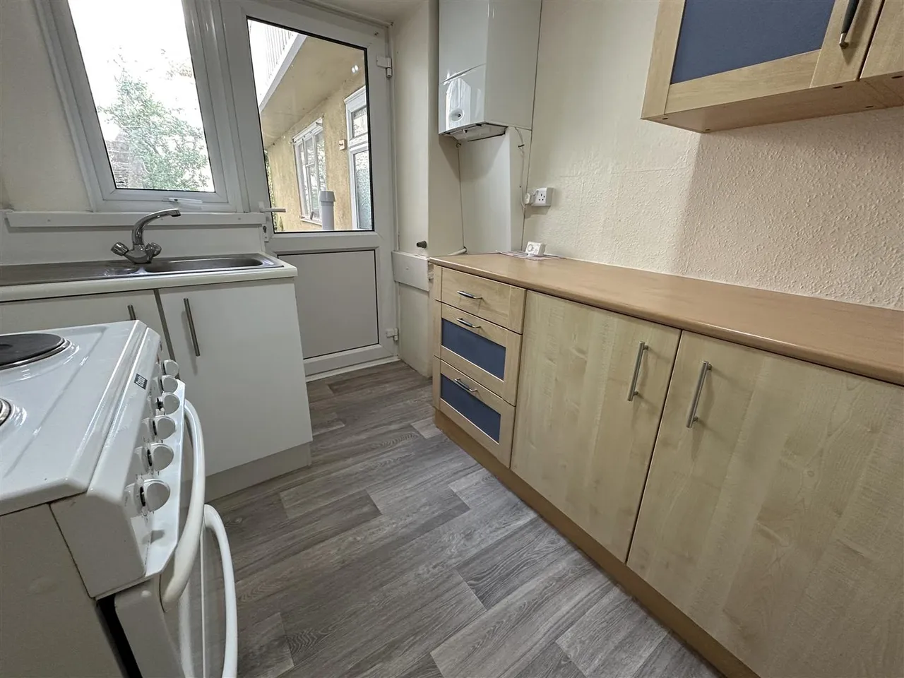 New Road, Brixham, photo 3
