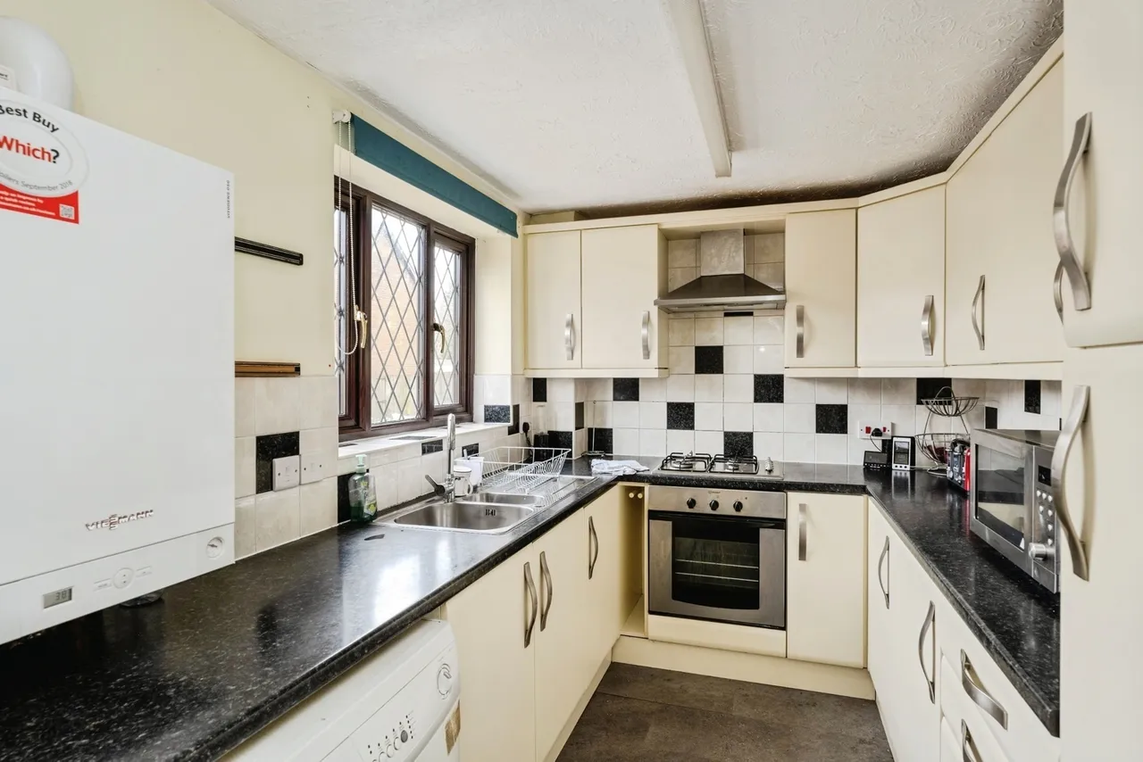 Cranfield Court, Ravenhill, SA5, photo 6