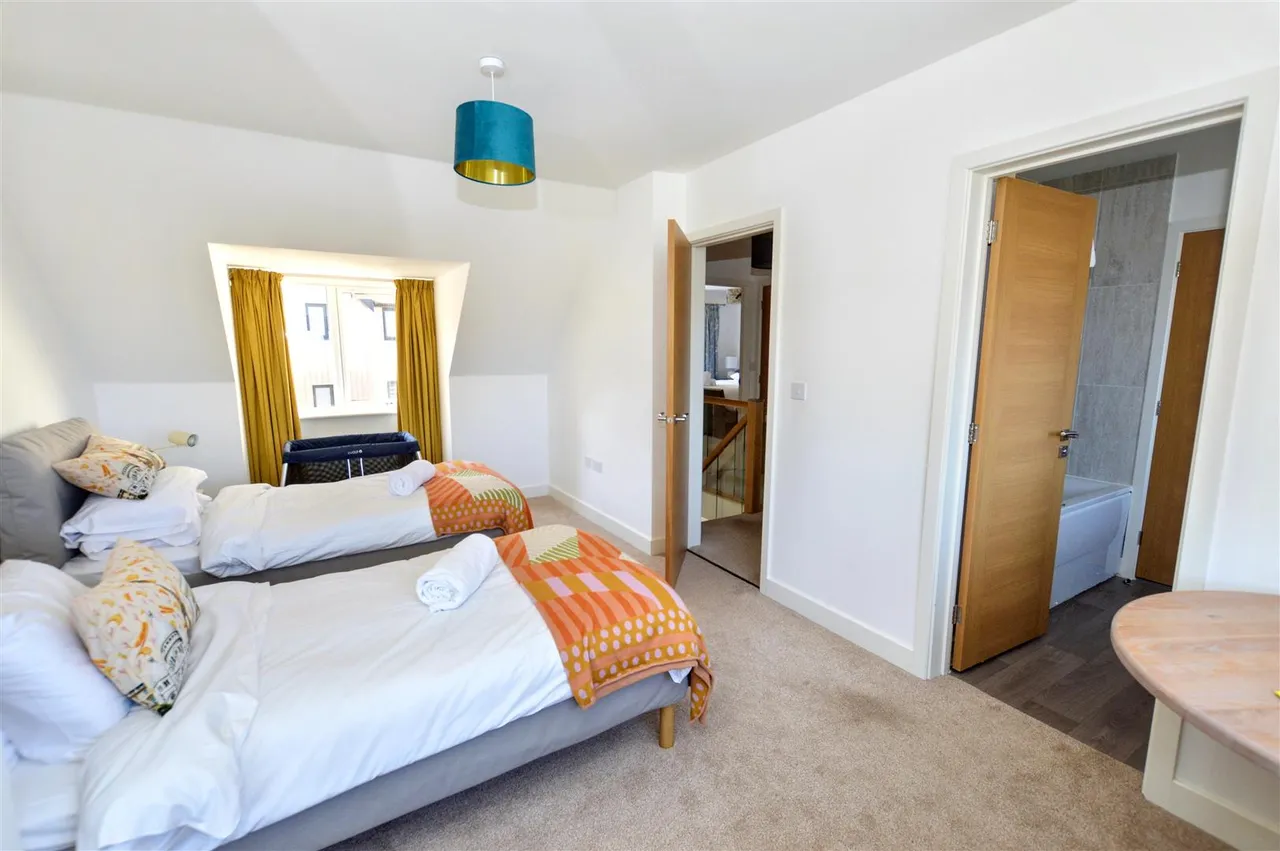 Repton Way, Upper Sheringham, NR26, photo 14