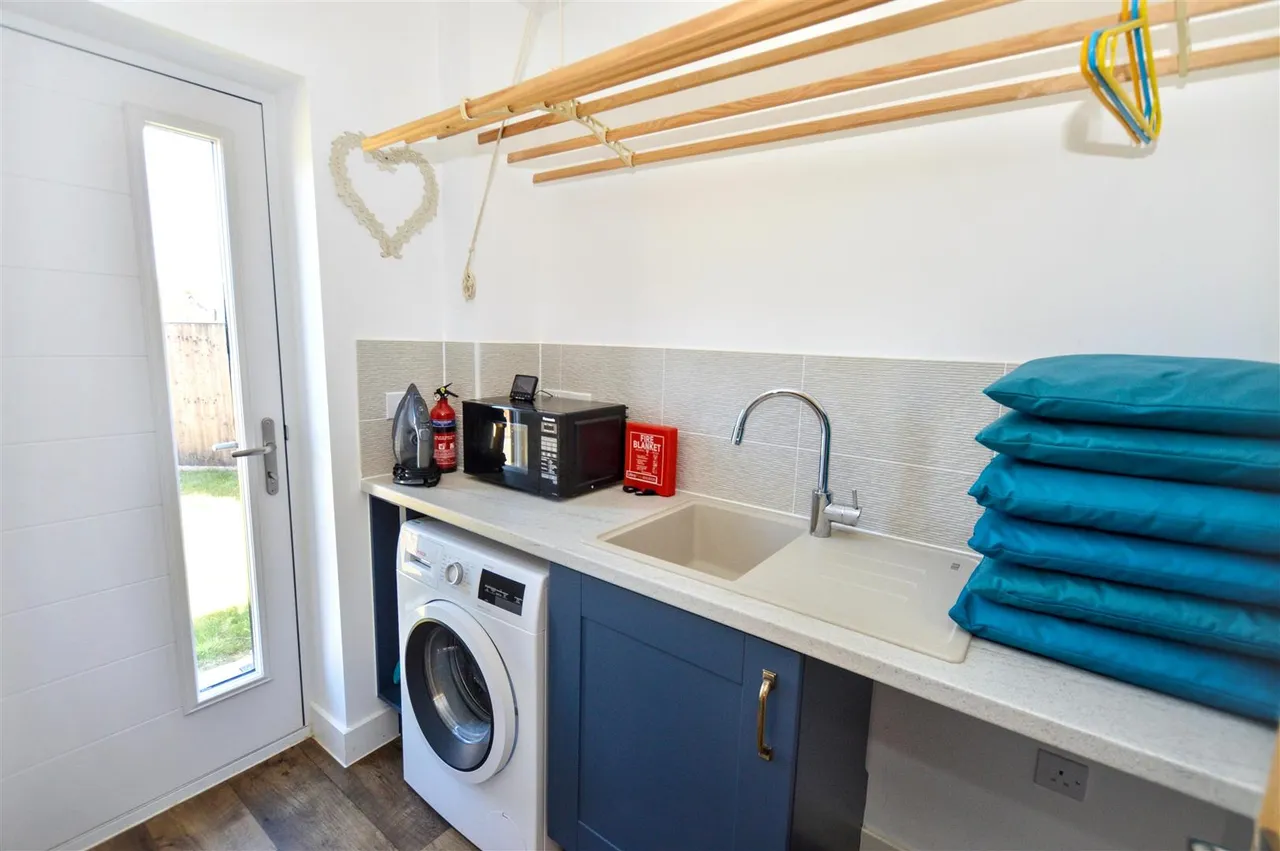 Repton Way, Upper Sheringham, NR26, photo 7