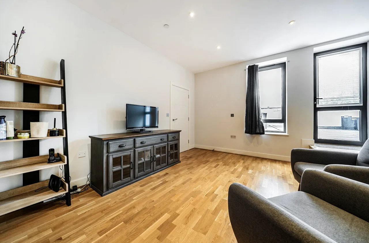 Maybury Close, Frimley, Camberley, Surrey, GU16 7AX, photo 12
